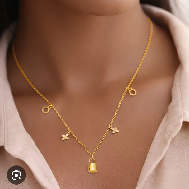 Gold And Silver Necklaces for Girls And Women